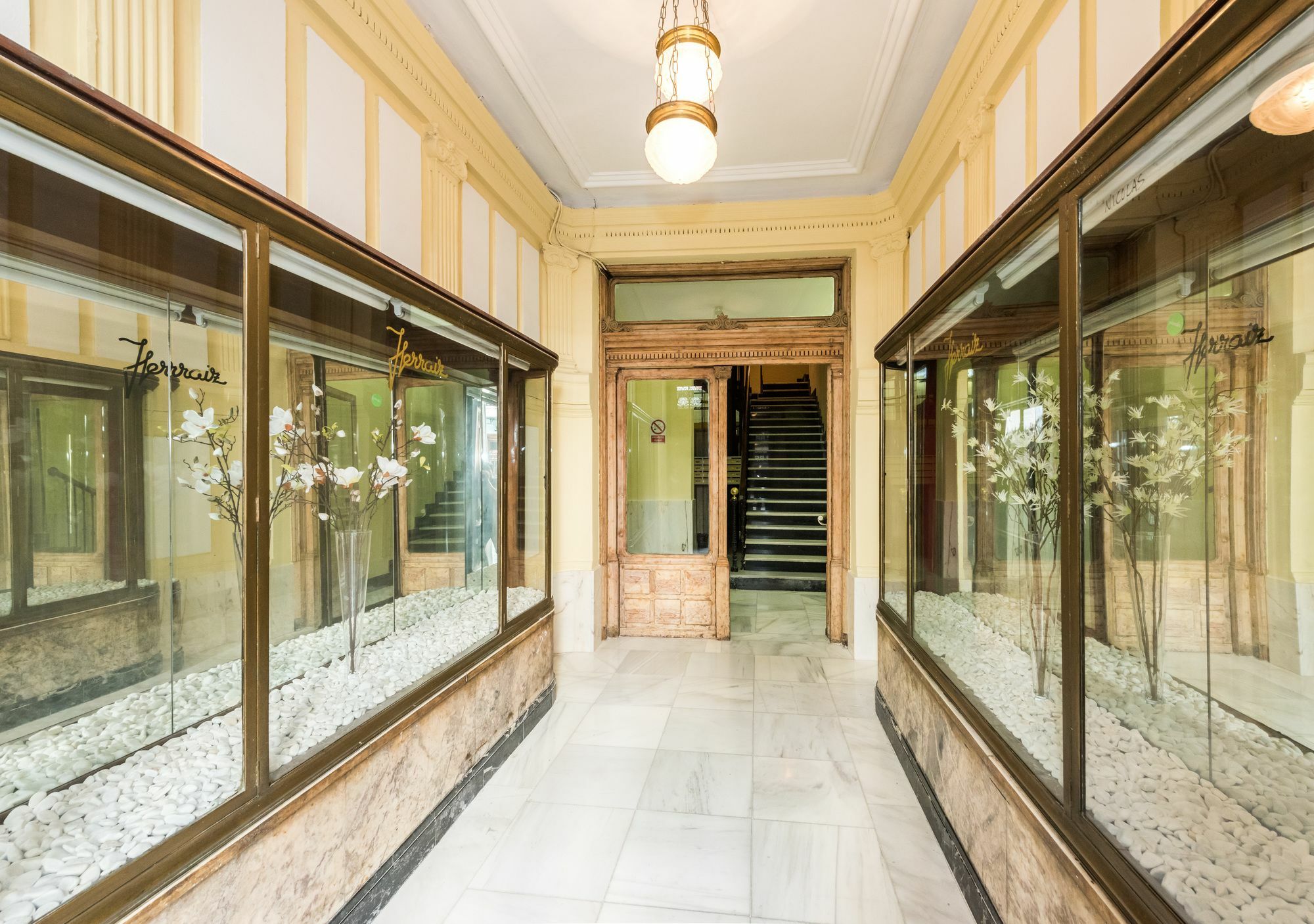 Chueca Boutique Apartment Madrid Exterior photo